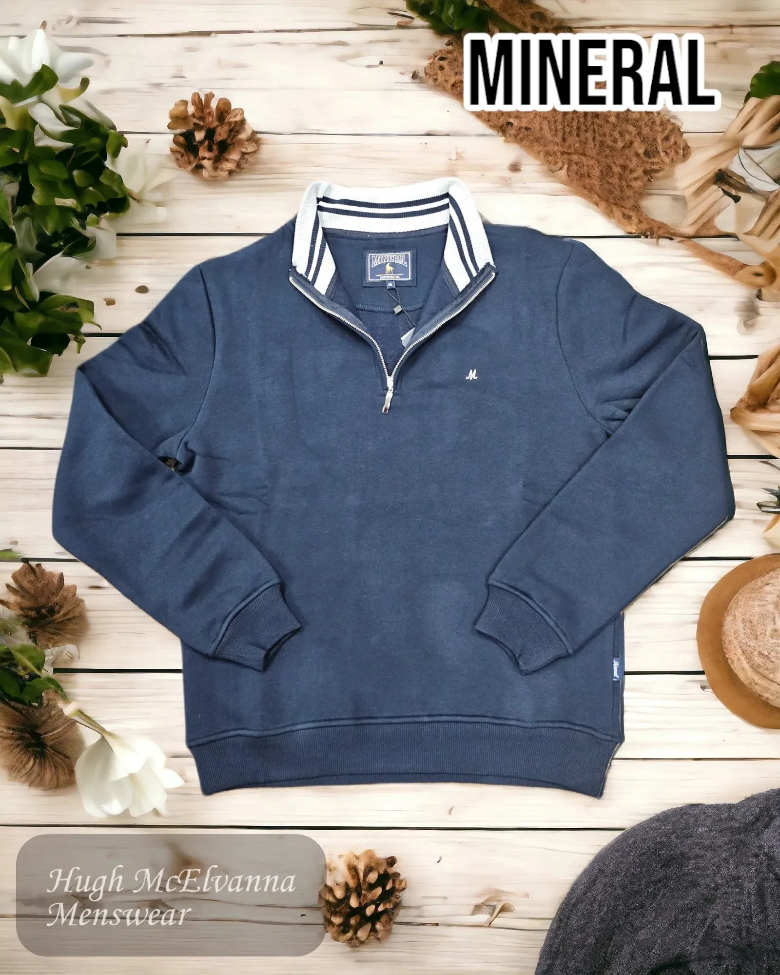 Mineral REY NAVY Quarter Zip Sweatshirt