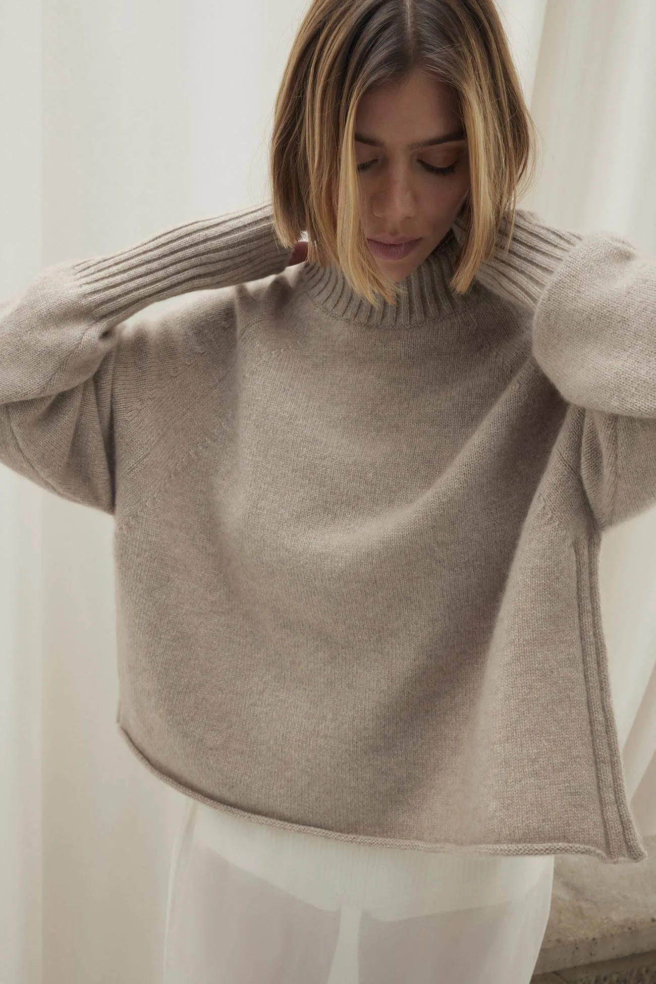 SICILIY CASHMERE CREWNECK SWEATER