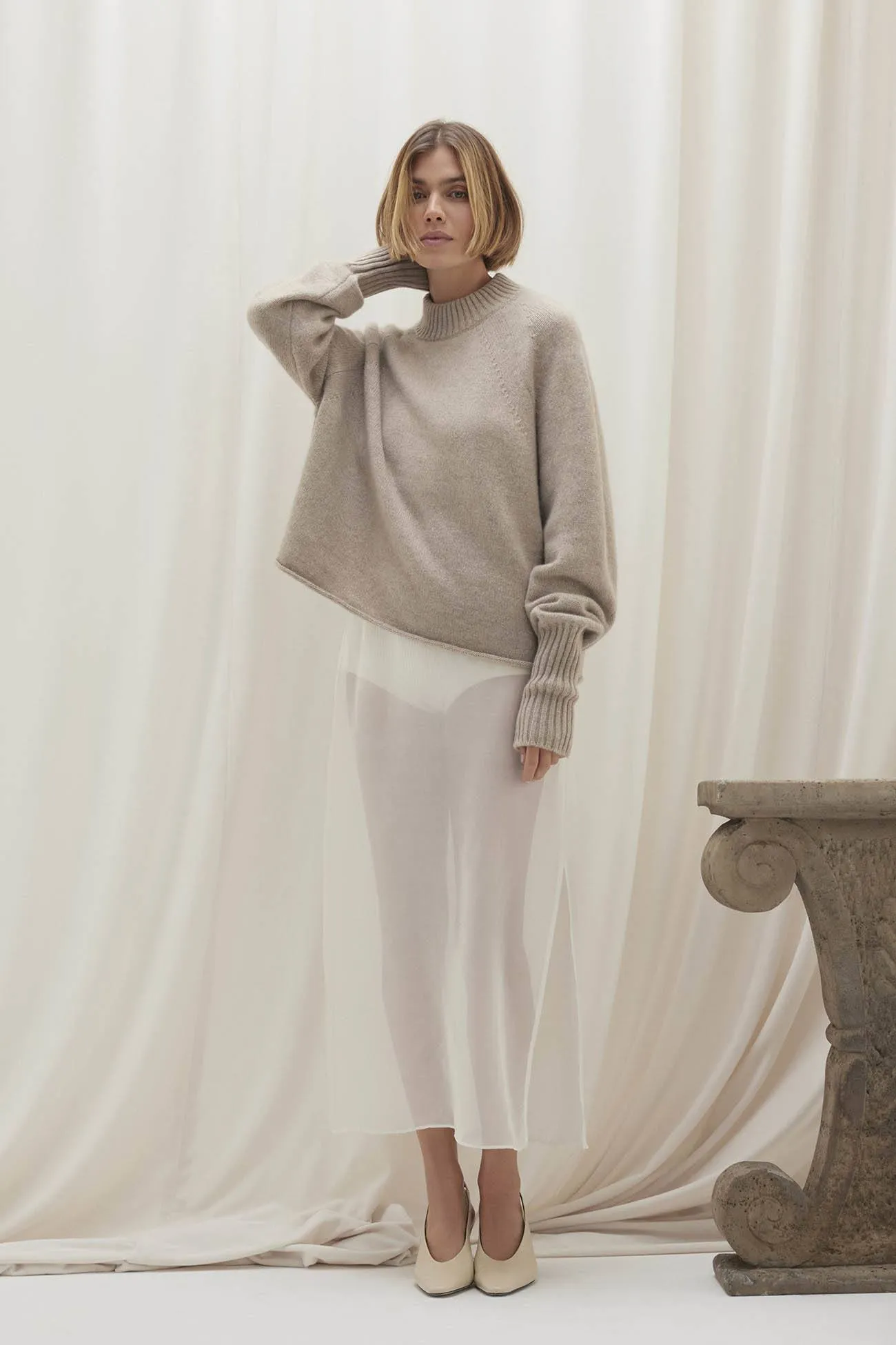 SICILIY CASHMERE CREWNECK SWEATER